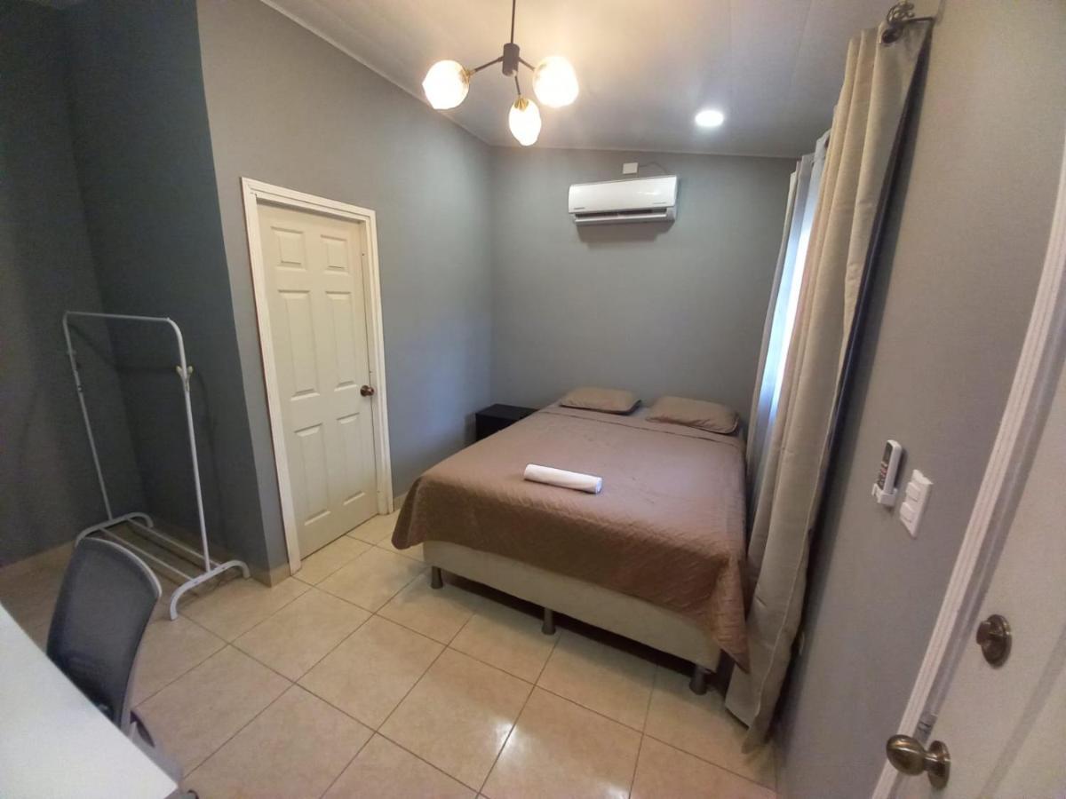 Palmerola Inn Comayagua Eksteriør billede